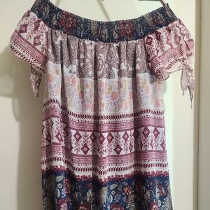 Speechless so cute Boho tunic style top